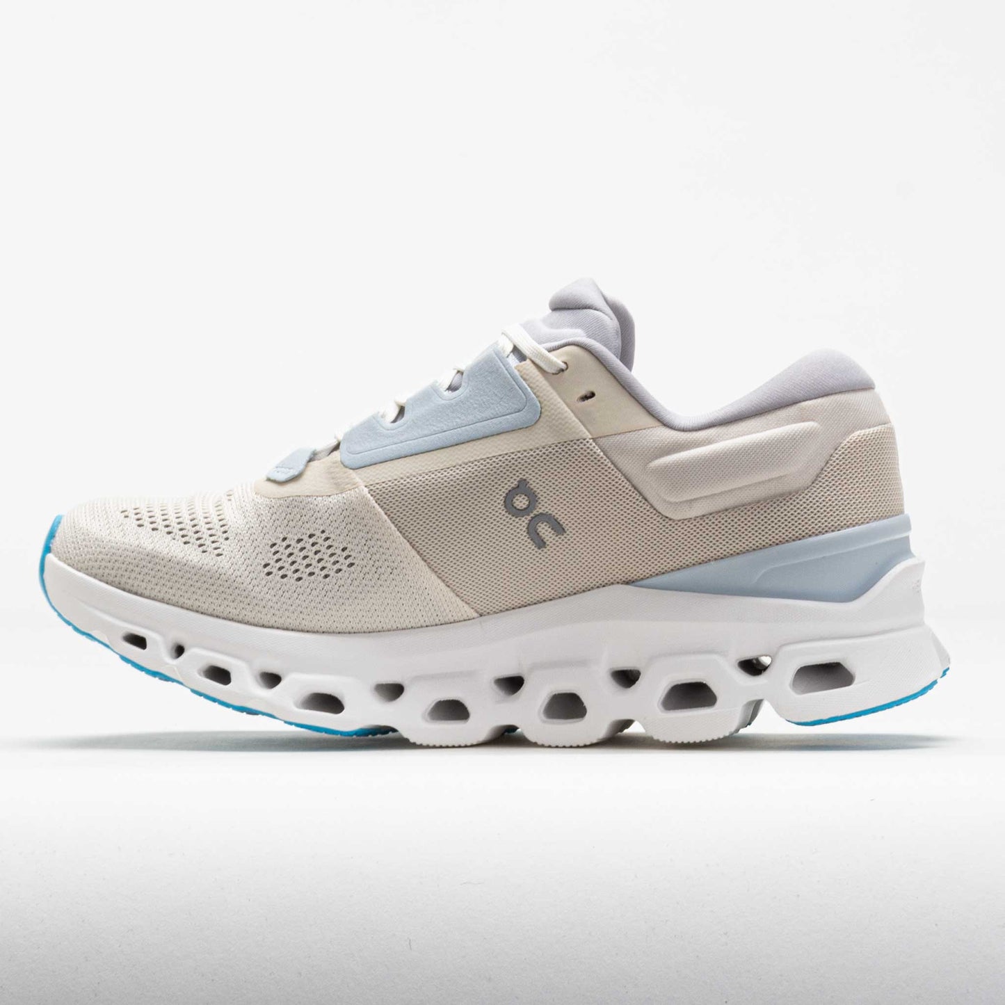 On Cloudstratus 3 Women's Cream/Arctic