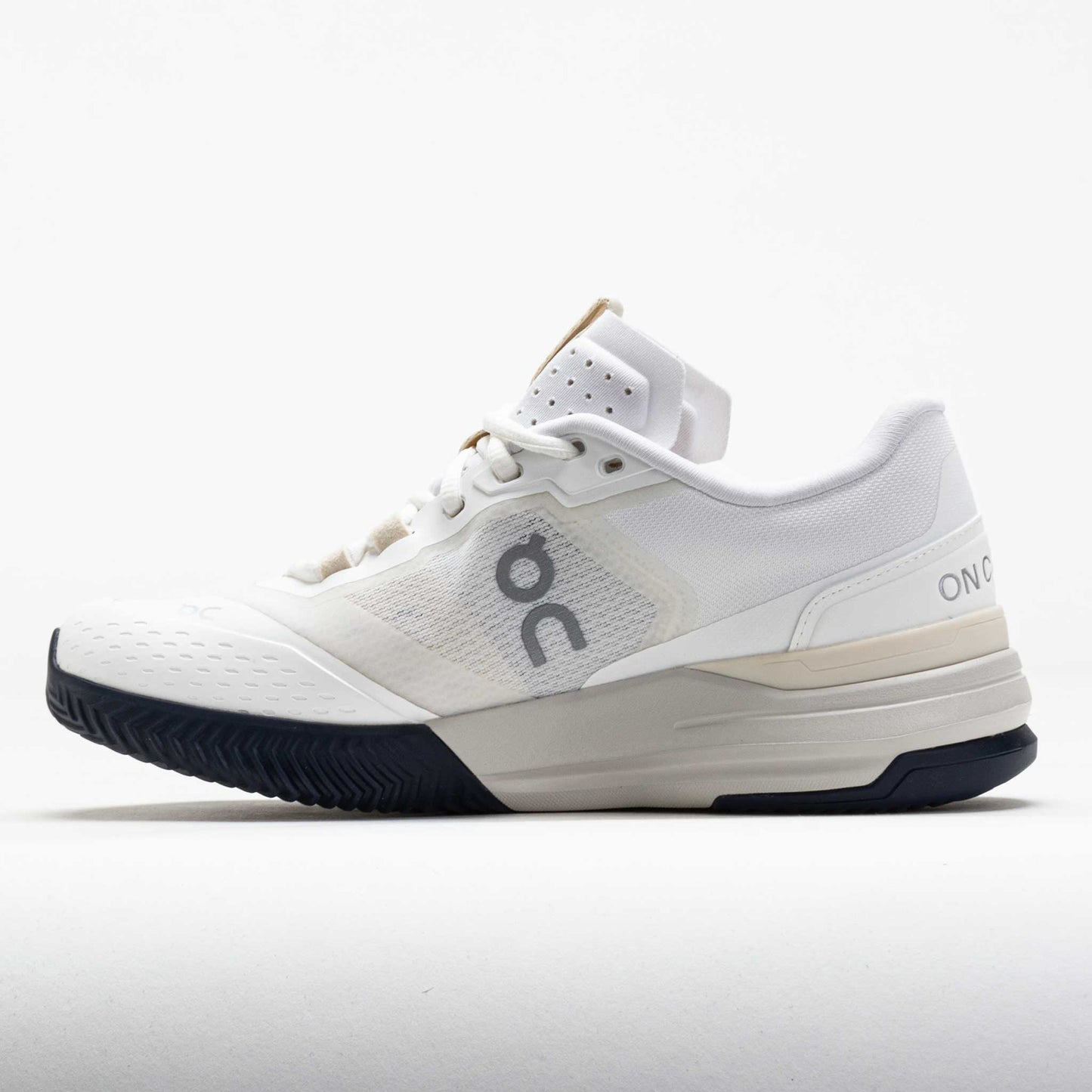 On The Roger Advantage Pro Clay Women's White/Cream