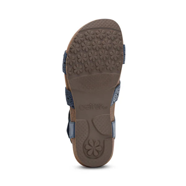 Aetrex Women's Lilly Cutout Navy