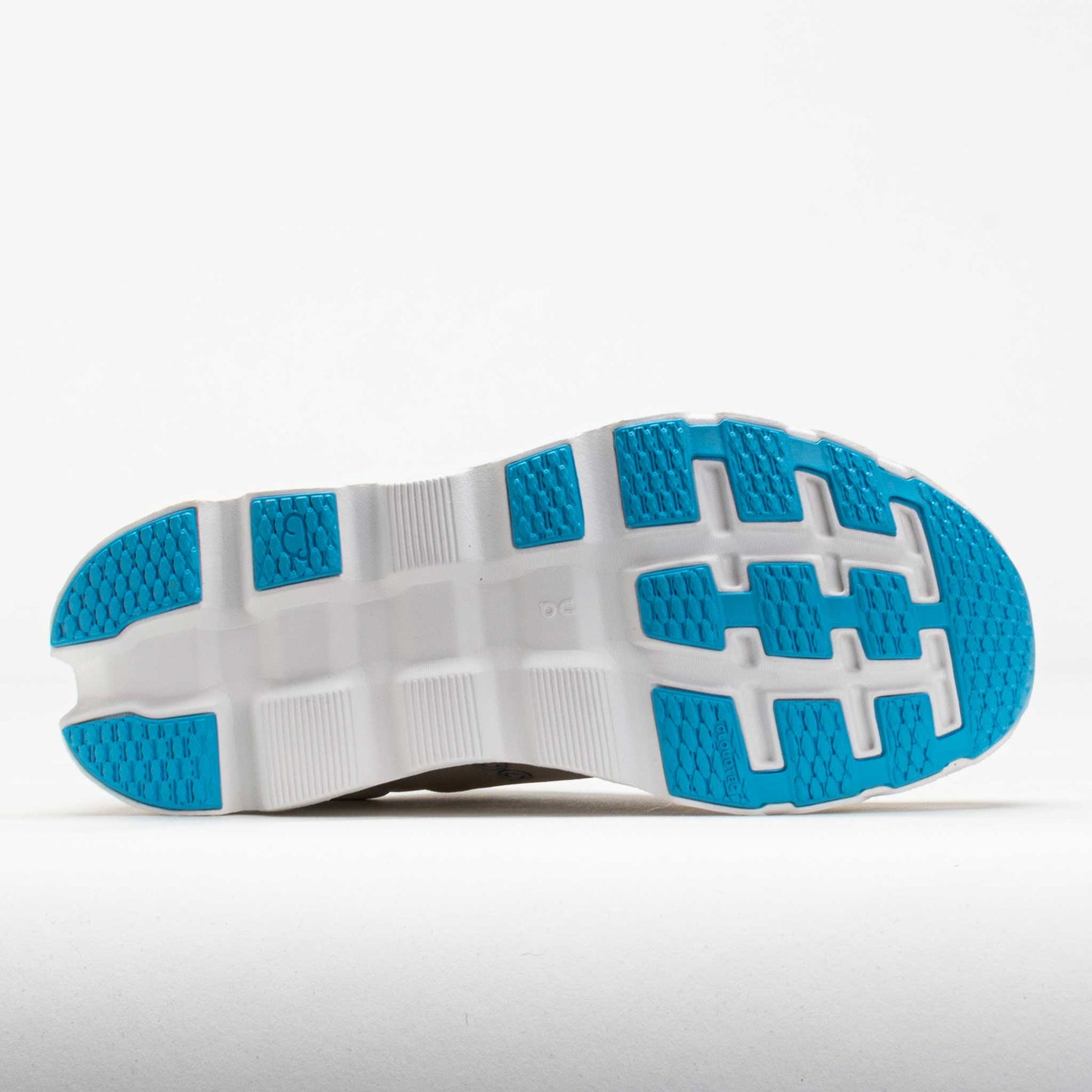On Cloudstratus 3 Women's Cream/Arctic