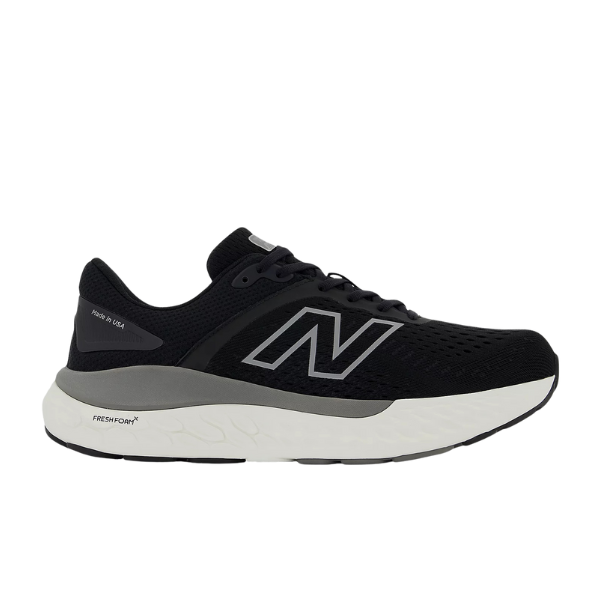 New Balance Men's Fresh Foam X 1540v4 Wide Black/White